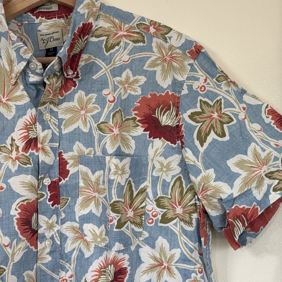 J. Crew 100% Cotton Floral Hawaiian Printed Classic Fit Button Down Shirt Size M - Picture 2 of 6